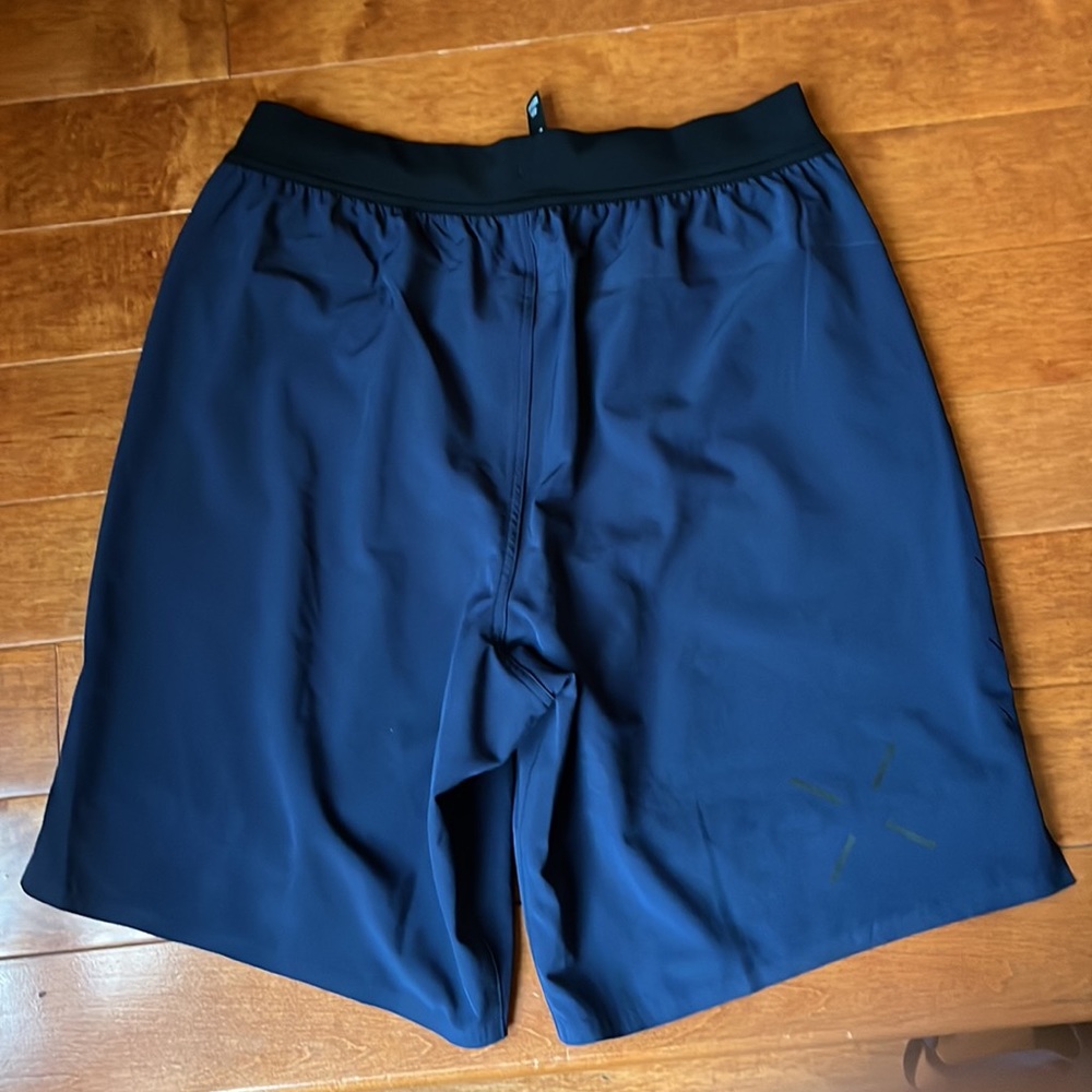 NWOT Ten Thousand Navy Interval Short (Liner)  9" Size Small & Large - Picture 2 of 6